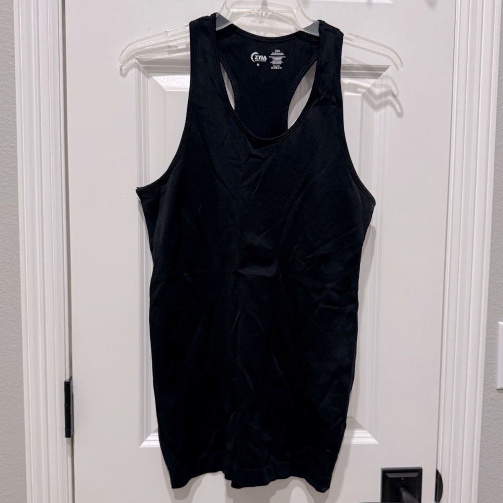 ZYIA black tank